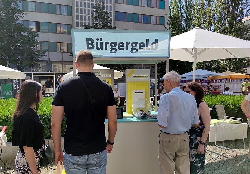 IW: Zahl der beschäftigten Aufstocker steigt wieder