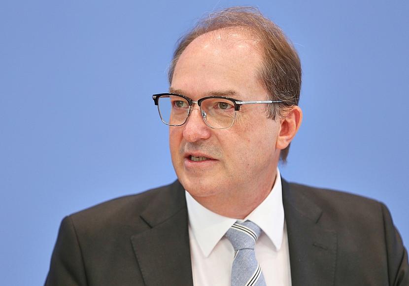 Grüne kritisieren Haltung Dobrindts zu Palantir-Software
