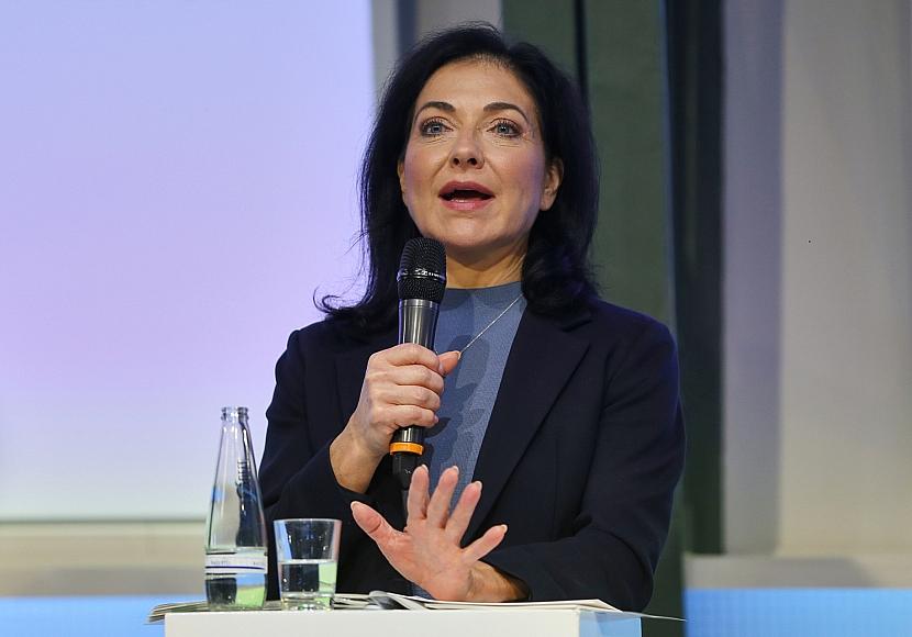 Reiche will bei Wasserstoff zunächst auf Gas setzen