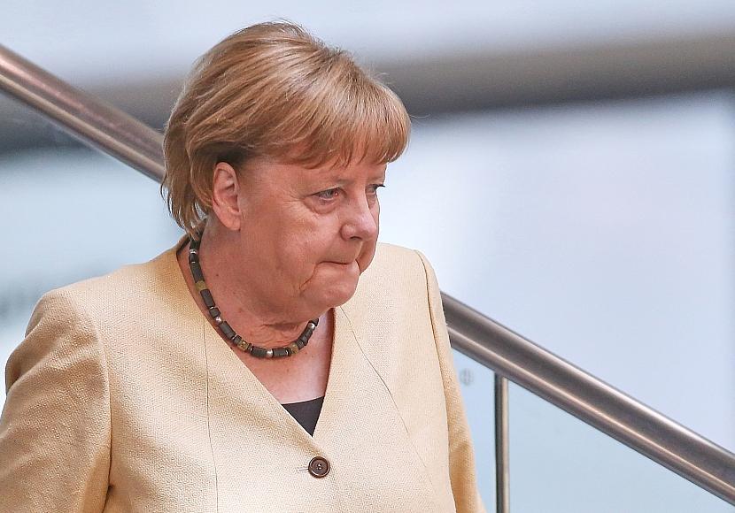 Merkel hält Trauerrede für verstorbenen DGB-Chef Sommer