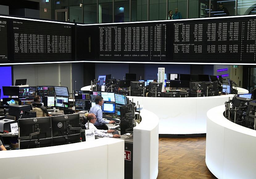 Dax startet kaum verändert - US-Arbeitsmarkt im Blick