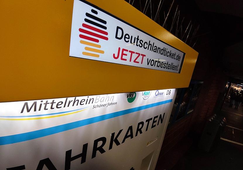 Bericht: Deutschlandticket könnte bald 64 Euro kosten