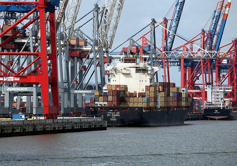 Stimmung in deutscher Exportwirtschaft hellt sich auf