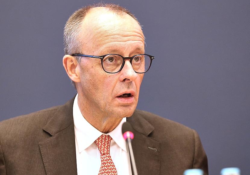 Linken-Chefin: Kanzler und Minister sollten Gehaltserhöhung spenden