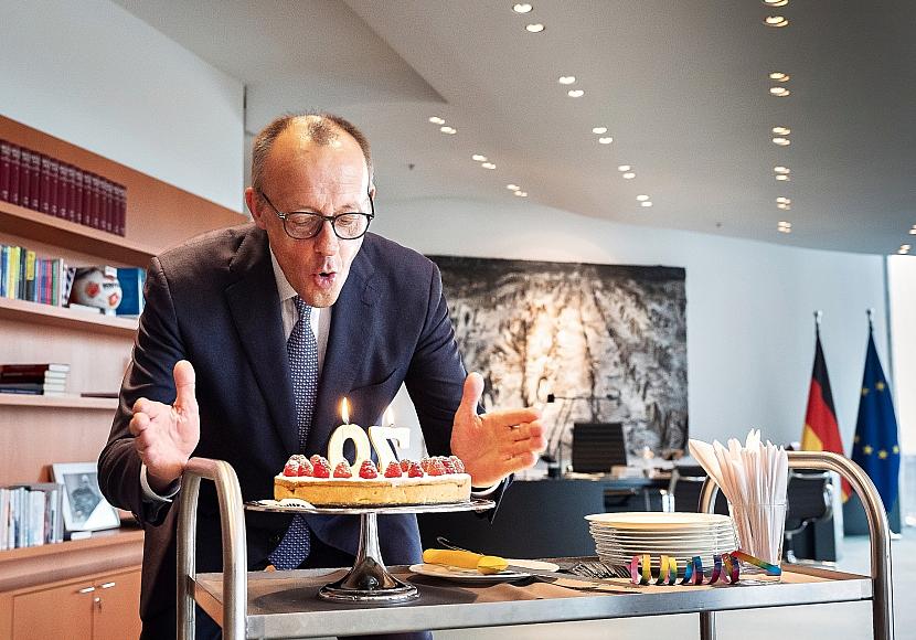 Merz feiert 70. Geburtstag doch