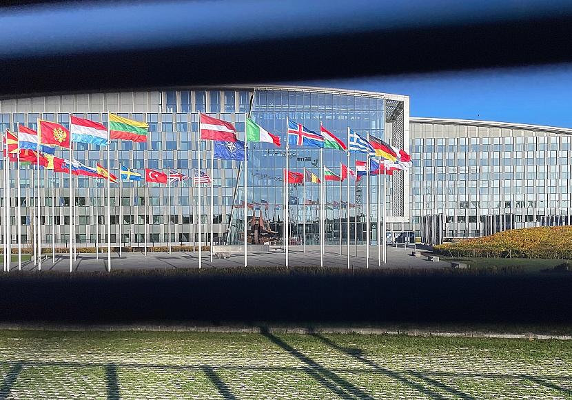 US-Nato-Botschafter kritisiert Käufe von Öl aus Russland