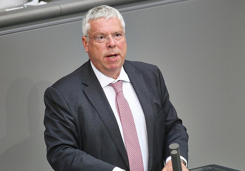 Hardt hält schnellen Frieden in Ukraine für unwahrscheinlich