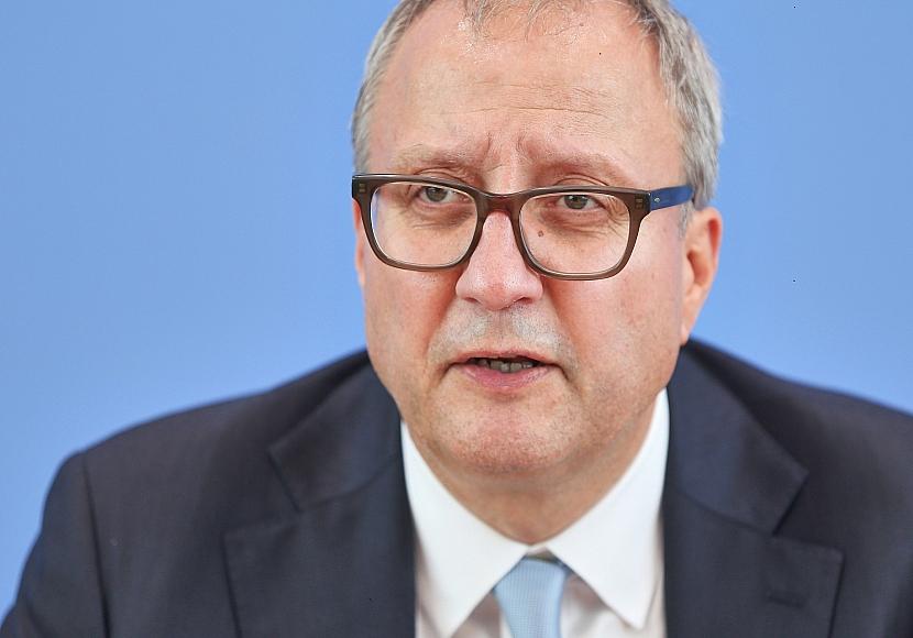 Voßkuhle fordert Klarnamenpflicht im Internet