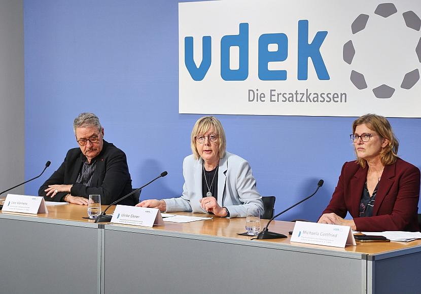 Ersatzkassen wollen Reformen für stabilere Krankenversicherung