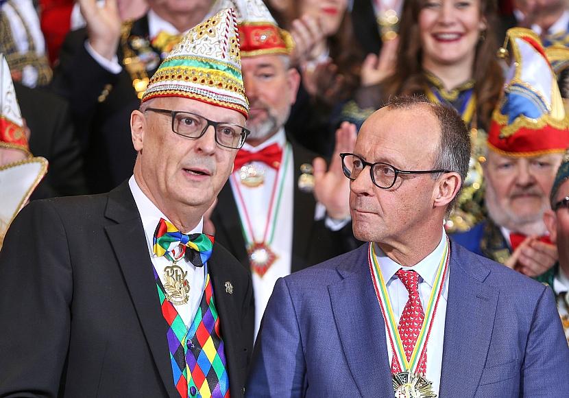 Merz zu Karnevalisten: 