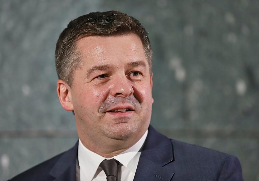 Sachsen-Anhalts Ministerpräsident fordert Ausreise junger Ukrainer