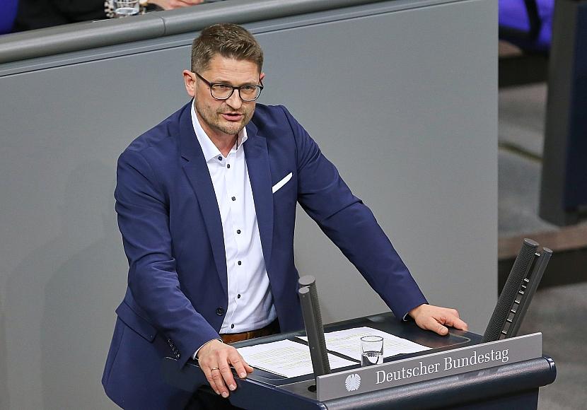 AfD begrüßt Spitzensteuersatz- und Bürgergeld-Vorstoß der CDU