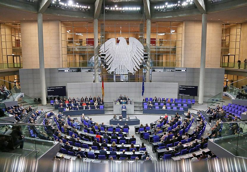 Union erwägt schärfere Regeln gegen Vetternwirtschaft im Parlament