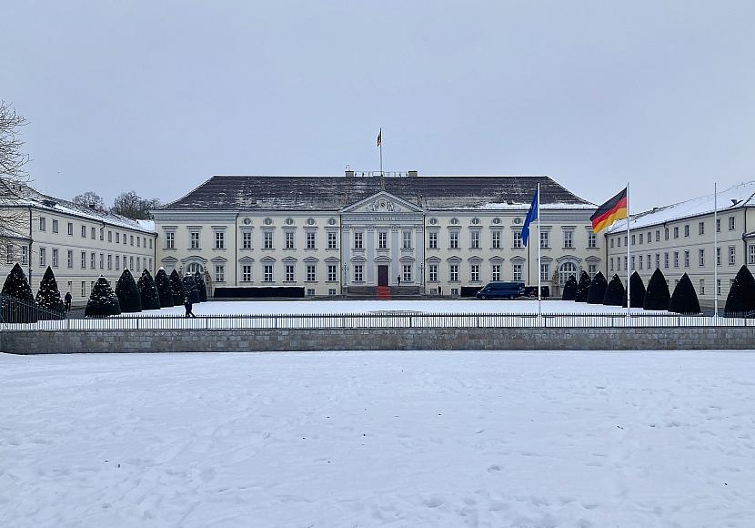 Schwarz-Rot will Bundespräsidenten am 30. Januar 2027 wählen lassen