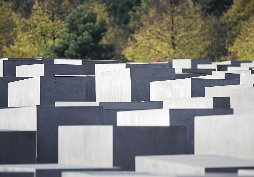 13 Jahre Haft für Syrer nach Messerangriff am Holocaust-Mahnmal