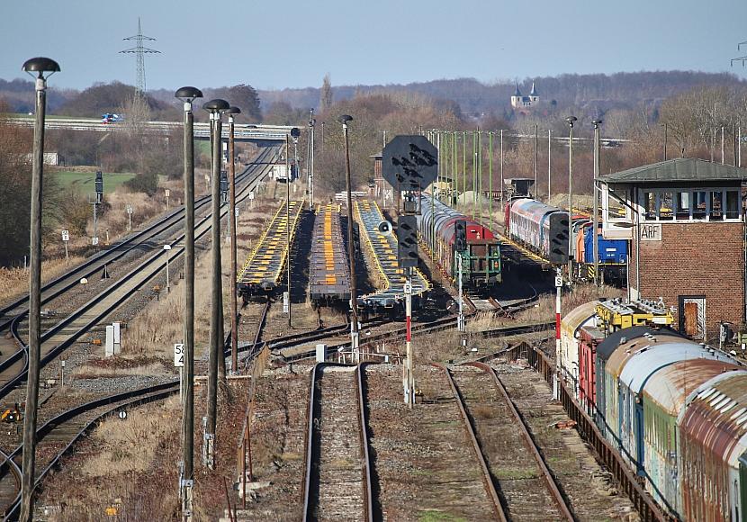 Verkehrsministerium will EuGH-Urteil zu Trassenpreisbremse prüfen