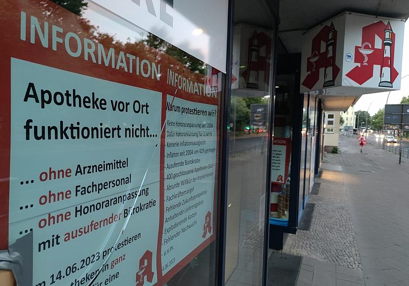 Protest der Apotheken - Krankenkassen weisen Forderungen zurück