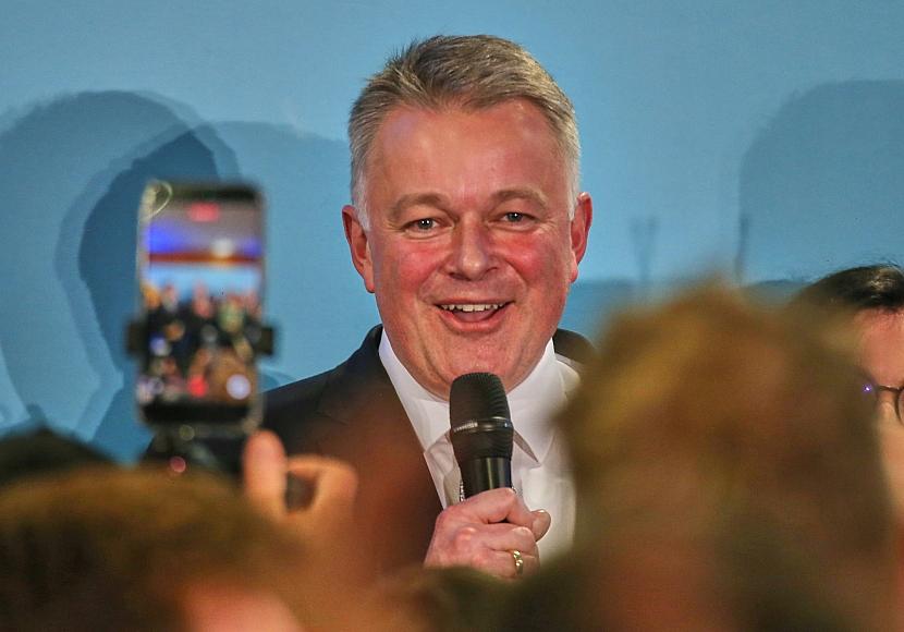 Rheinland-Pfalz vor Machtwechsel - Schnieder feiert CDU-Comeback