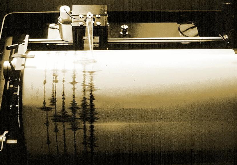 Starkes Seebeben der Stärke 7,6 im Südpazifik