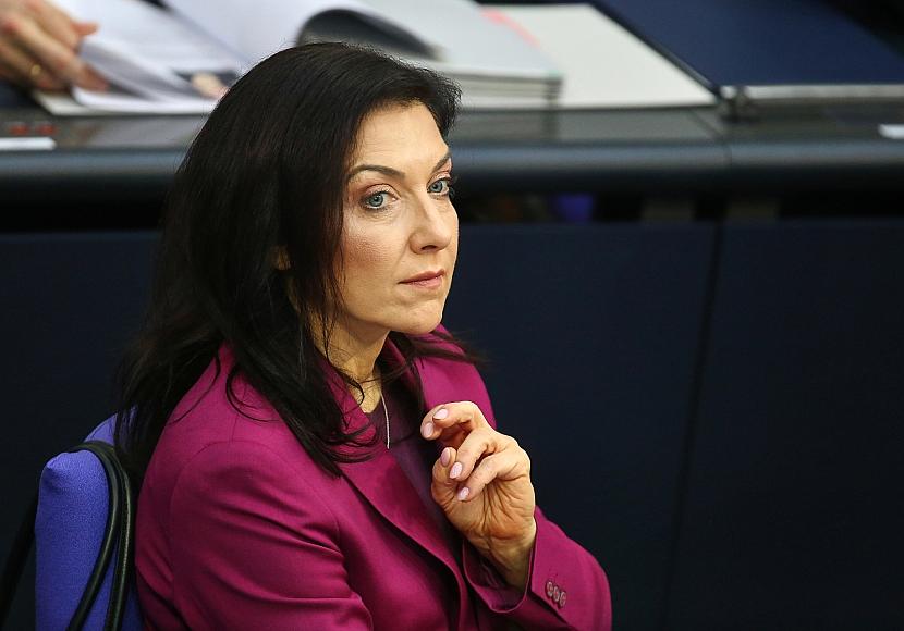 Bericht: Reiche stellt EU-Klimaziel 2050 infrage