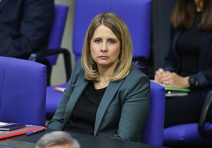 Hubertz räumt Mitverantwortung des Bundes an Unzufriedenheit ein