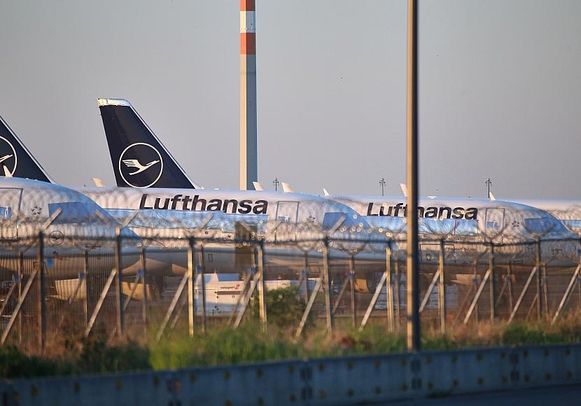 Bericht: Lufthansa prüft Kapazitätskürzung wegen Iran-Krieg