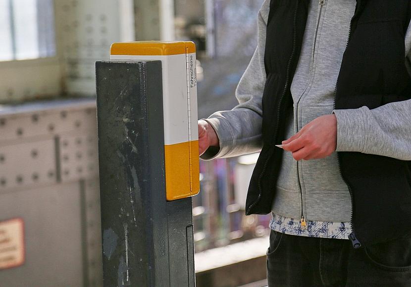 Ethikrat-Chef fordert Ende der Strafbarkeit von Schwarzfahren