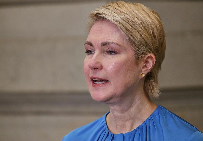 Schwesig verlangt von Merz 