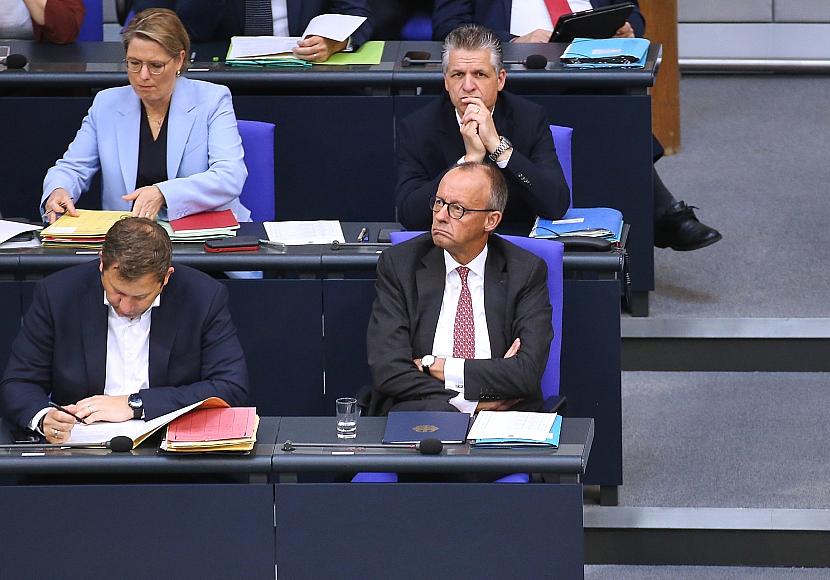 Ex-Siemens-Chef empfiehlt Merz Minderheitsregierung