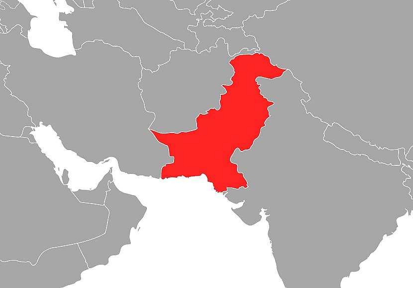 Mindestens 24 Tote bei Selbstmordanschlag auf Zug in Pakistan
