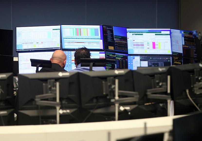 Dax legt zu - SAP-Aktien gefragt