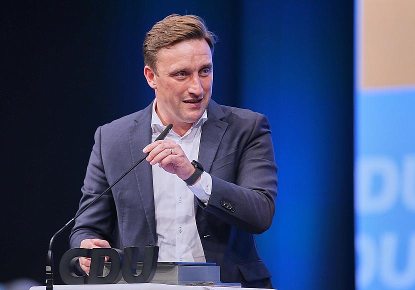 Niedersachsens CDU-Chef fordert Kürzungen bei Sozialleistungen