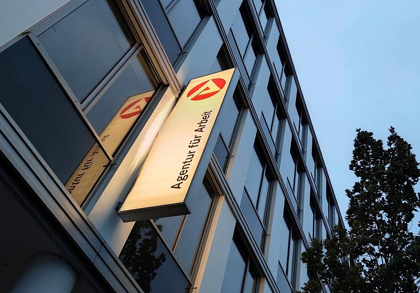 Arbeitsmarkt zeigt im Juni wenig Bewegung