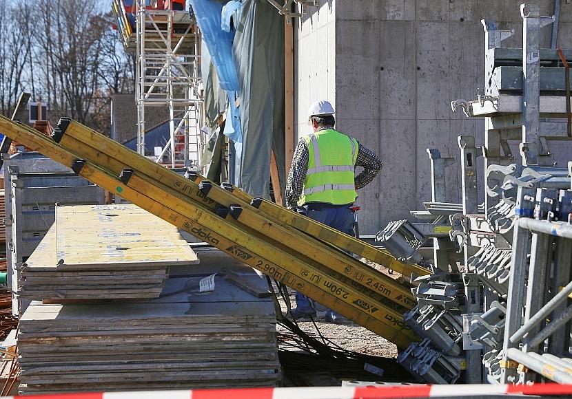 IG BAU will staatliche Mehrheitsbeteiligung bei Immobilienkonzernen