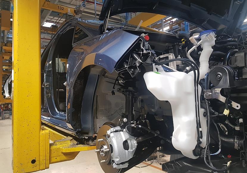 Bosch-Betriebsratschef fordert runden Tisch für Autoindustrie