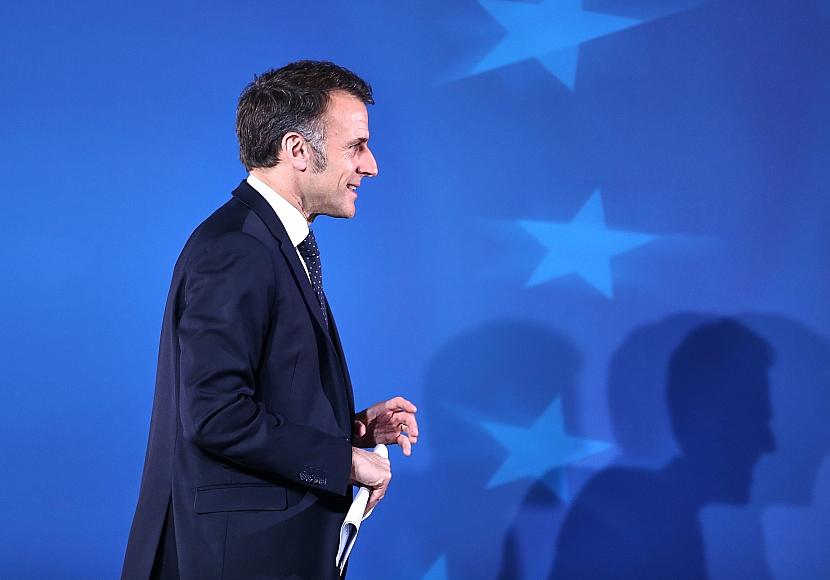 Trotz Explosionen in Damaskus: Macron setzt Syrien-Besuch fort