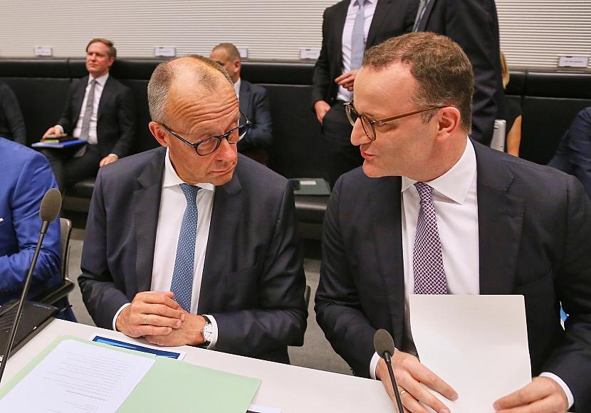 Merz nennt Spahn-Rücktritt 