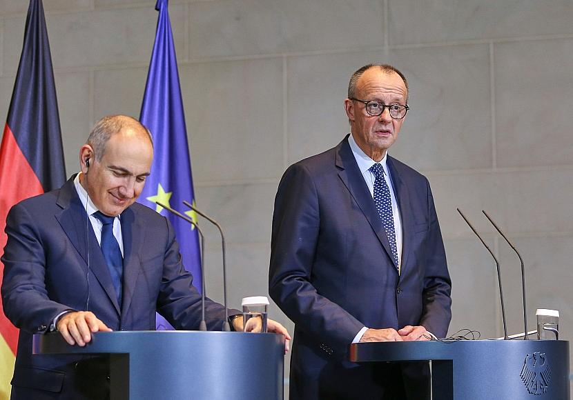 Merz telefoniert mit Armeniens Ministerpräsidenten
