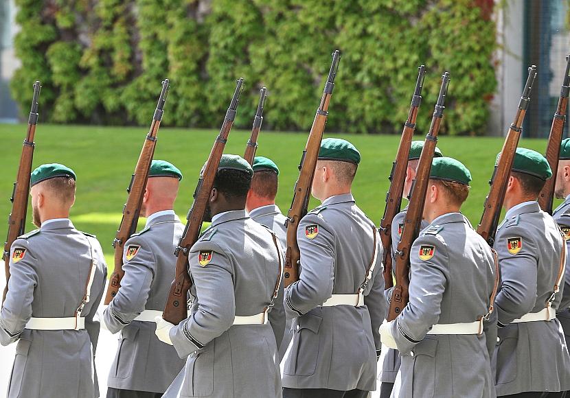 Ex-Generalinspekteur: Wehrdienst nur Zwischenschritt zur Wehrpflicht