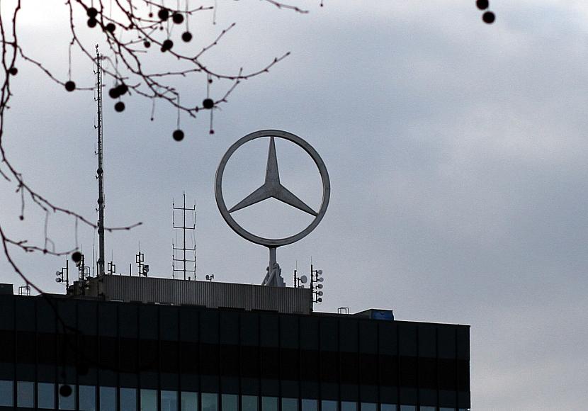 Gewinneinbruch bei Daimler Truck