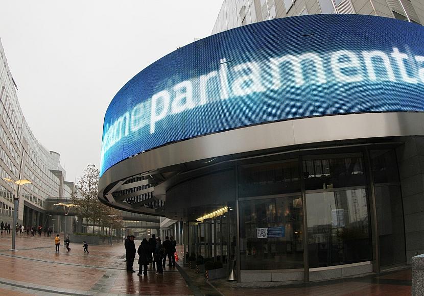 Emissionshandel: EU-Parlament erwägt lockerere Investitionspflicht