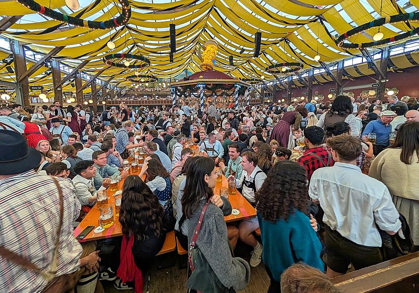 Oktoberfest-Promi-Wirt erwartet Rekordandrang