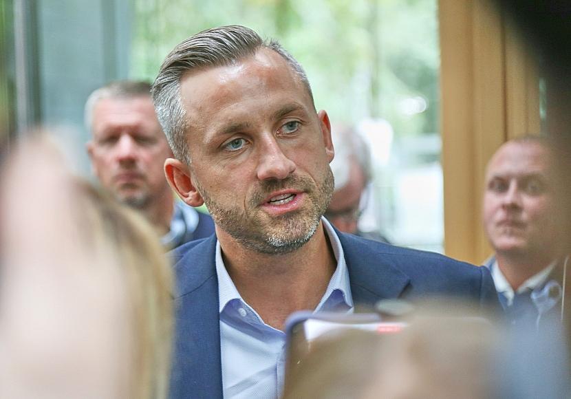 Siegmund befürwortet Rüstungsproduktion für 