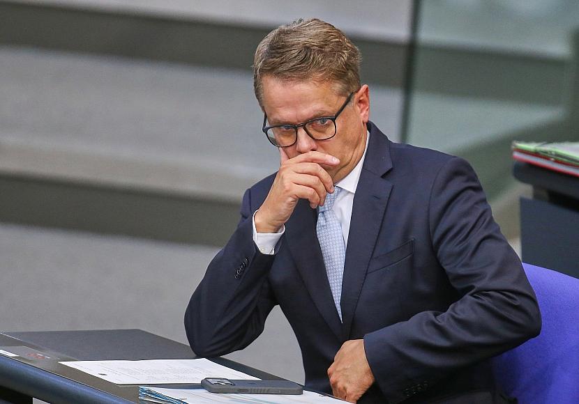 Linnemann will Info-Pflicht der Krankenkassen wieder einführen