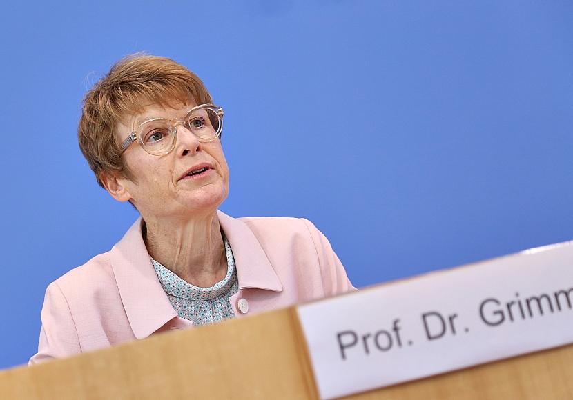 Wirtschaftsweise nennt neuen Tankrabatt 