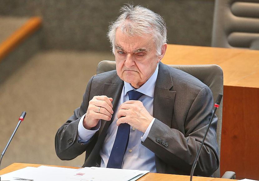 Reul warnt CDU vor Personaldebatten